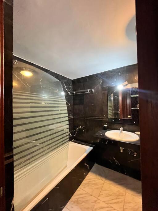 Appartement In The Heart Of Tanger Boulevard Dış mekan fotoğraf